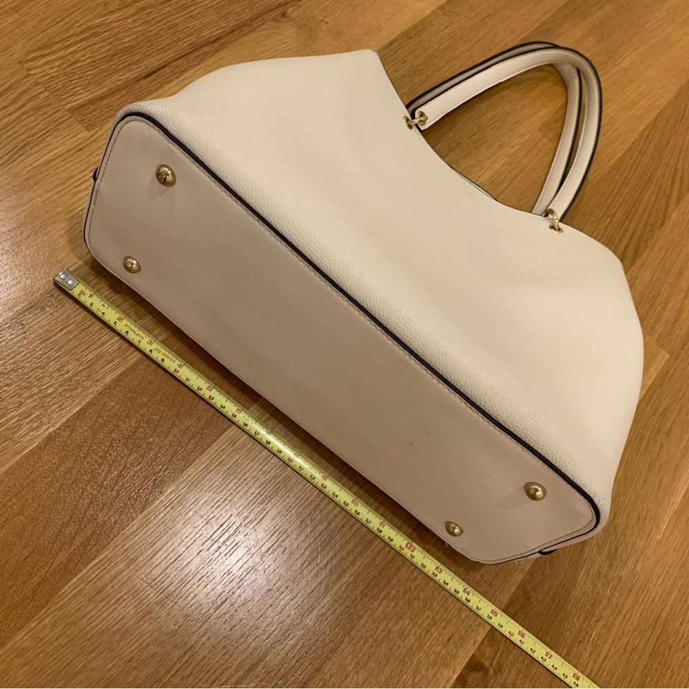 Off White purse - versatile - Picture 14 of 16